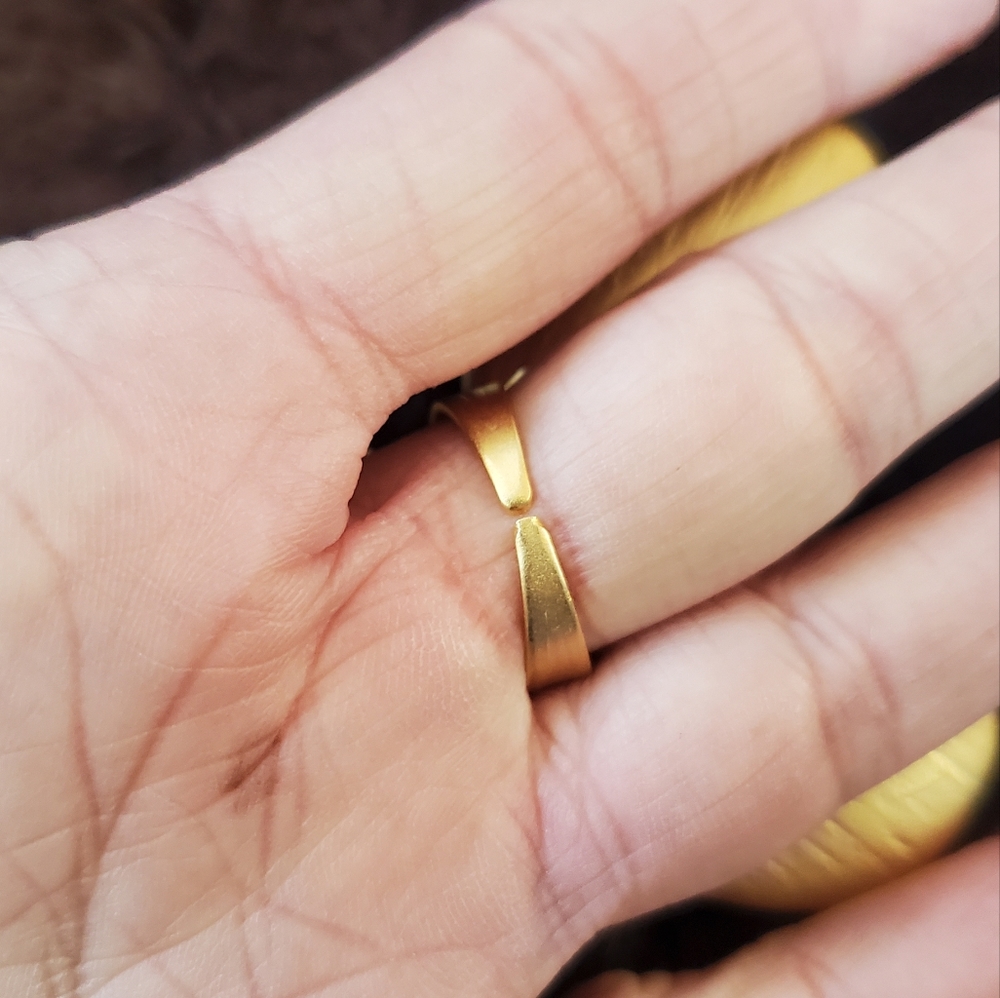 Nwot Gold Statement Ring, Adjustable Size - image 5